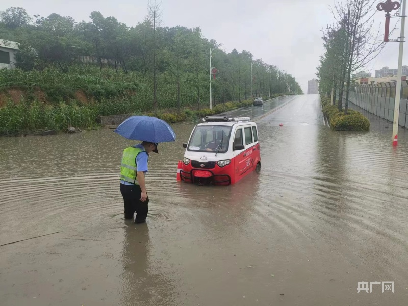 贵州金沙：暴雨来袭 公|js555888金沙老品牌|众重要撤离